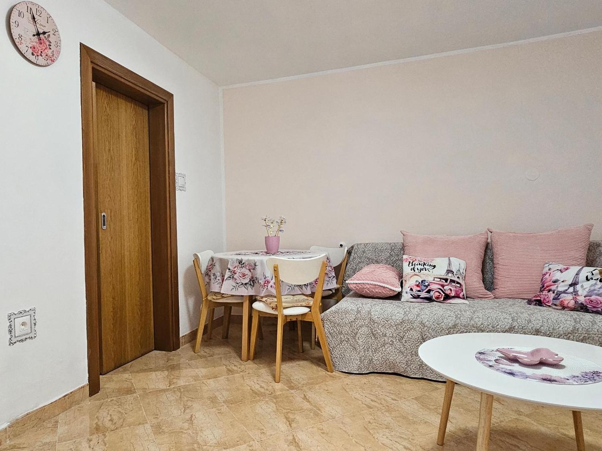 Apartment Miska & Studio Roki Dračevac Екстериор снимка